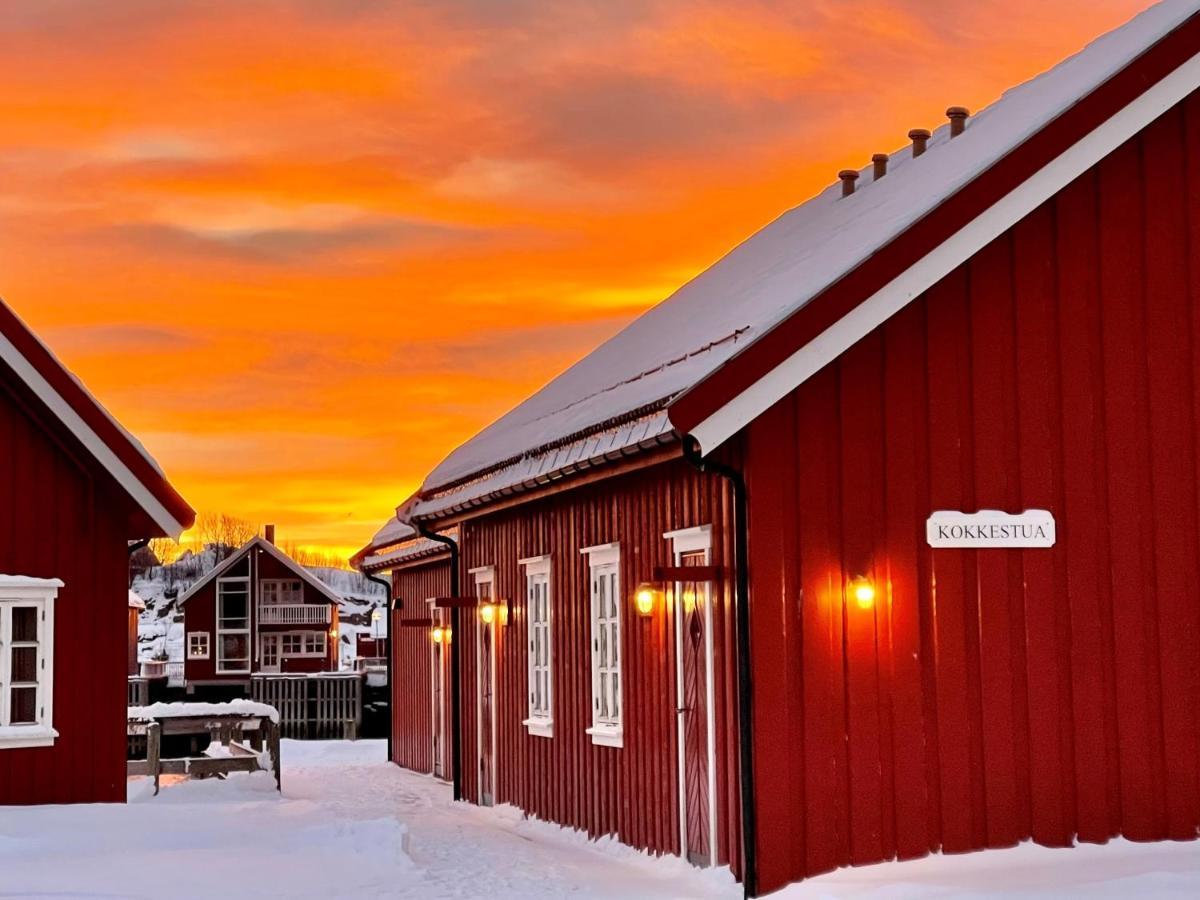Anker Brygge Hotel Svolvaer Exterior photo The old town of Røros