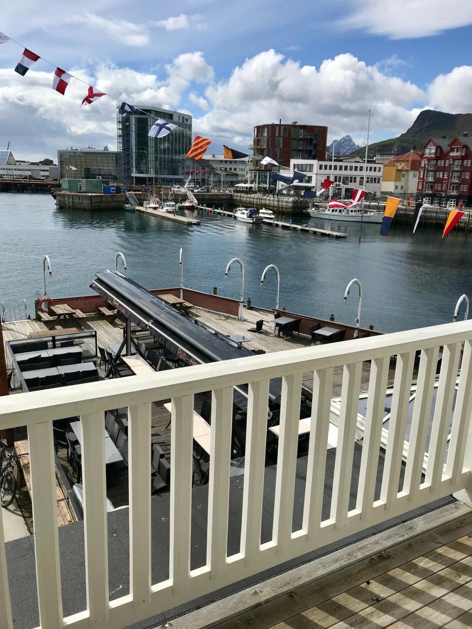 Anker Brygge Hotel Svolvaer Exterior photo The dock at the Boston Public Library