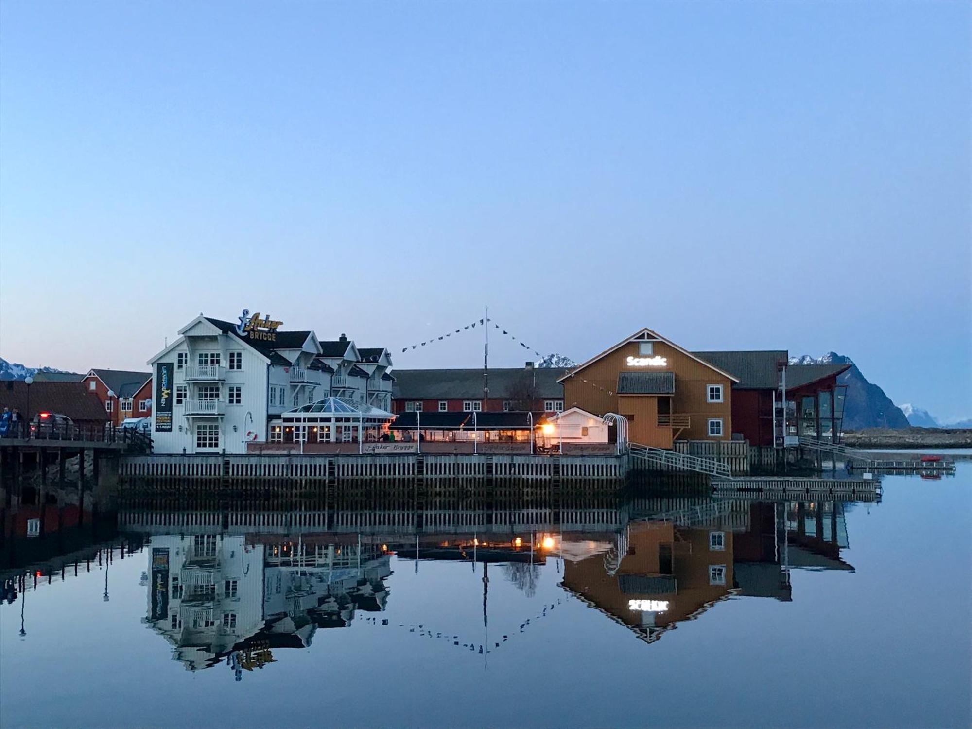 Anker Brygge Hotel Svolvaer Exterior photo View of the village